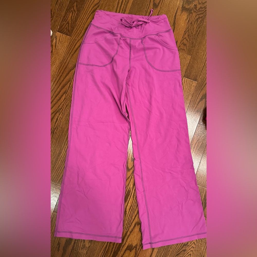 Lululemon Still Pants Rare Colour ‘Ube’